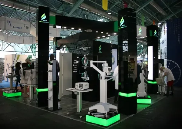 Beauty & medical custom stand — Milan
