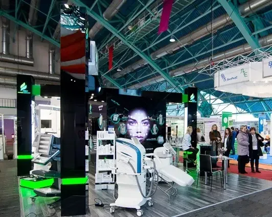 Beauty & medical — a 45 m² stand balancing product focus and client hospitality. — 2